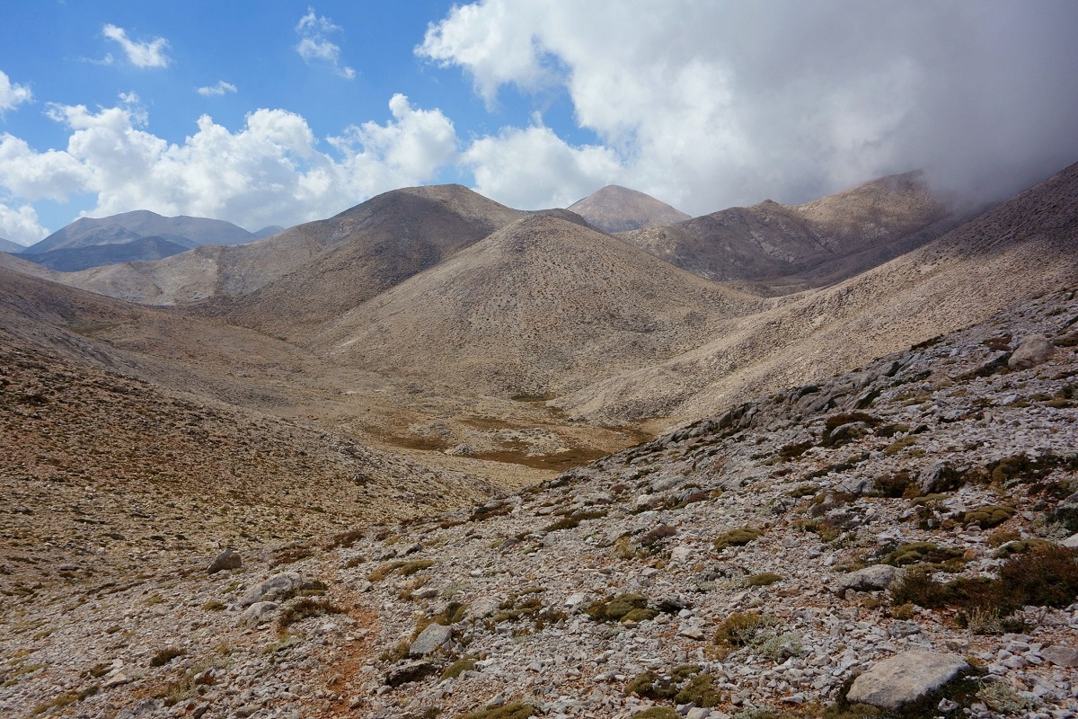 The Best Winter Hikes and Walks in Crete: Explore the Island’s Natural Beauty